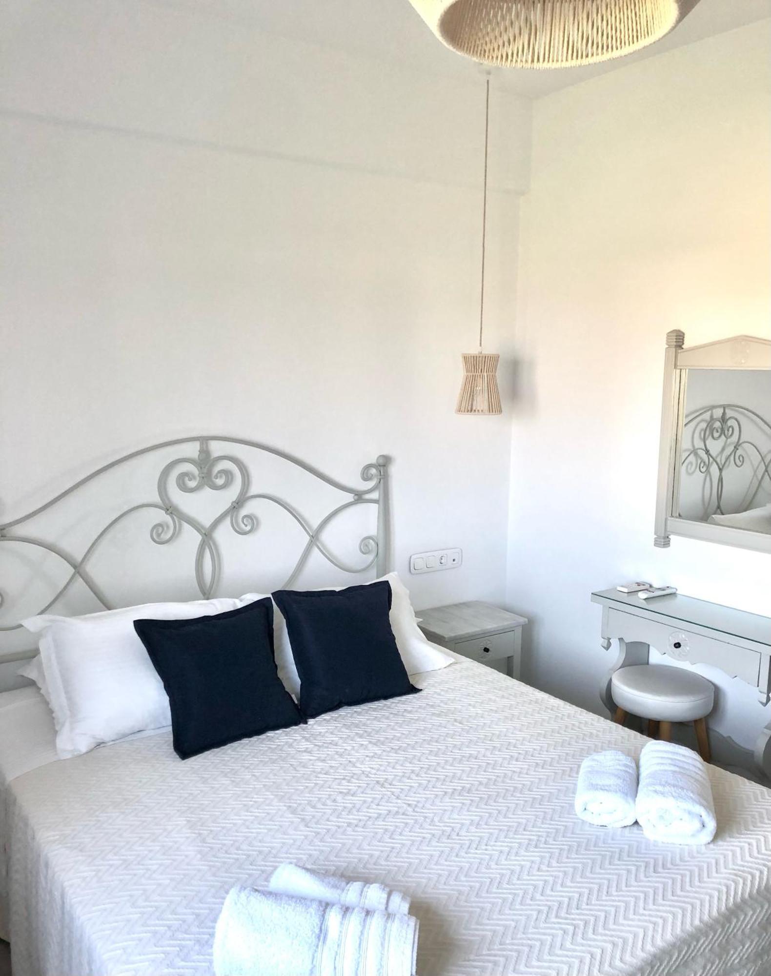 Agrabeli Paros Aparthotel Naousa  Phòng bức ảnh